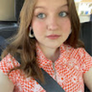 Meet your Posher, Maya